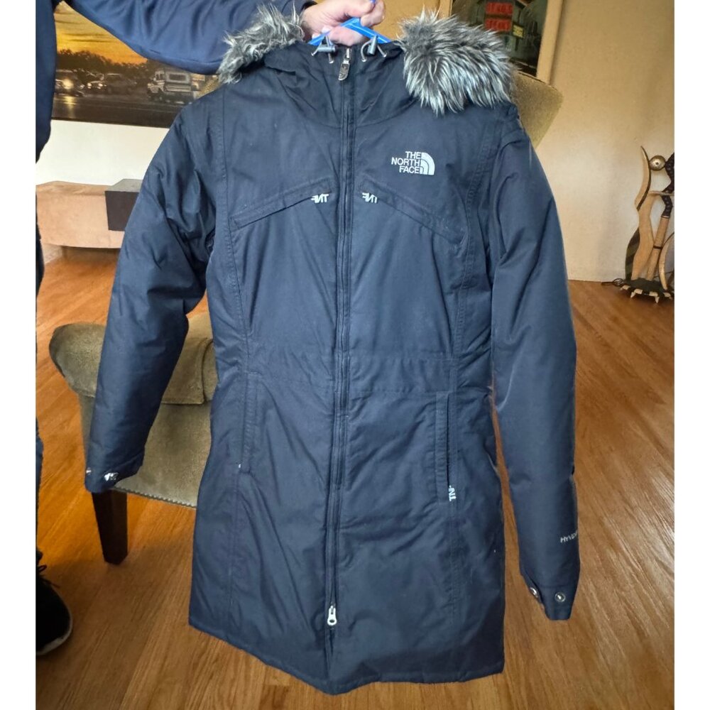 The North Face Long Down Parka Jacket – Back (Size Small)
